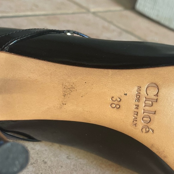CHLOE BLACK HEELS EUC SIZE 38 - Picture 2 of 2